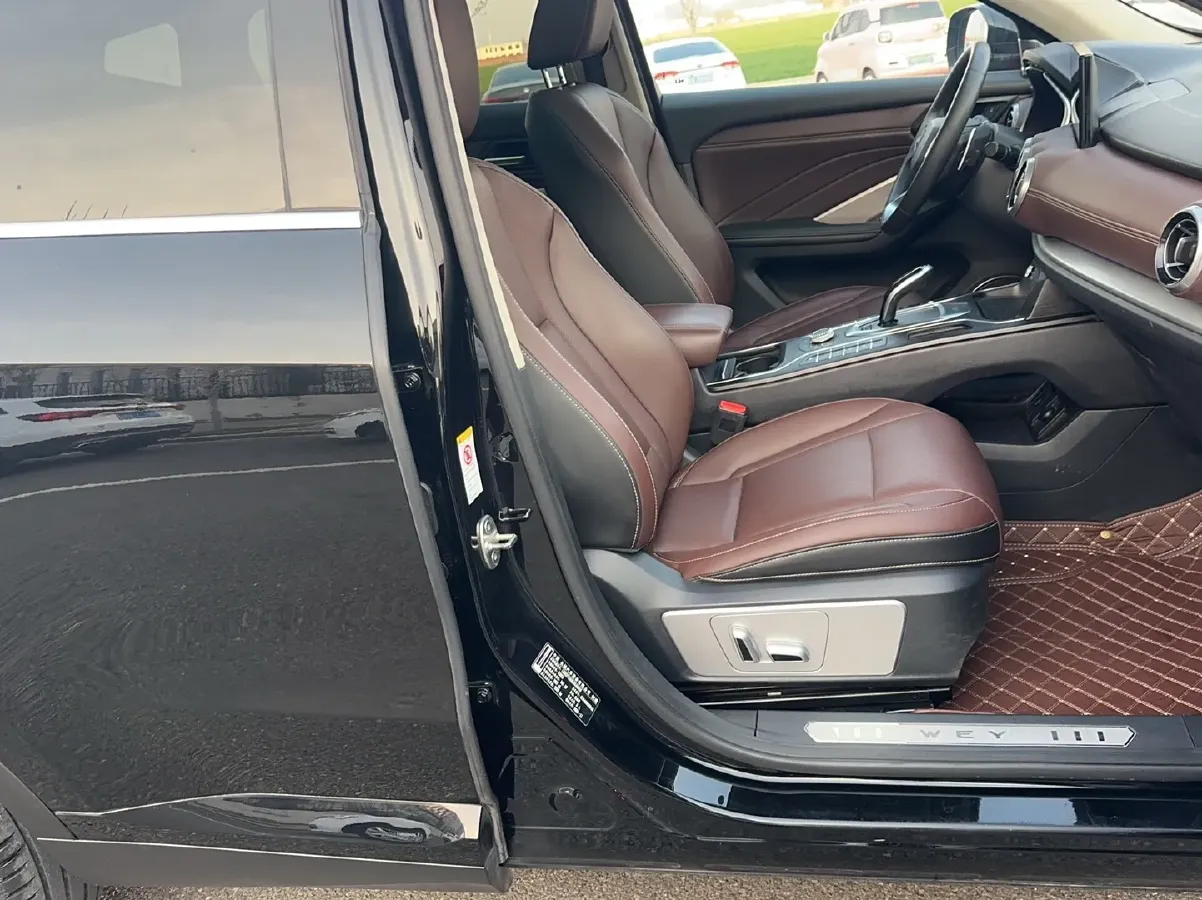 2021 WEY VV6 2.0T 227HP L4 7DCT,autocango,china used car exporter,china ev exporter,chinese used car exporter,chinese used ev exporter