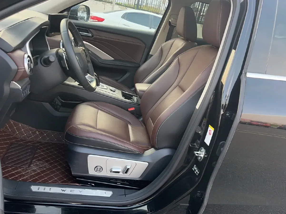 2021 WEY VV6 2.0T 227HP L4 7DCT,autocango,china used car exporter,china ev exporter,chinese used car exporter,chinese used ev exporter