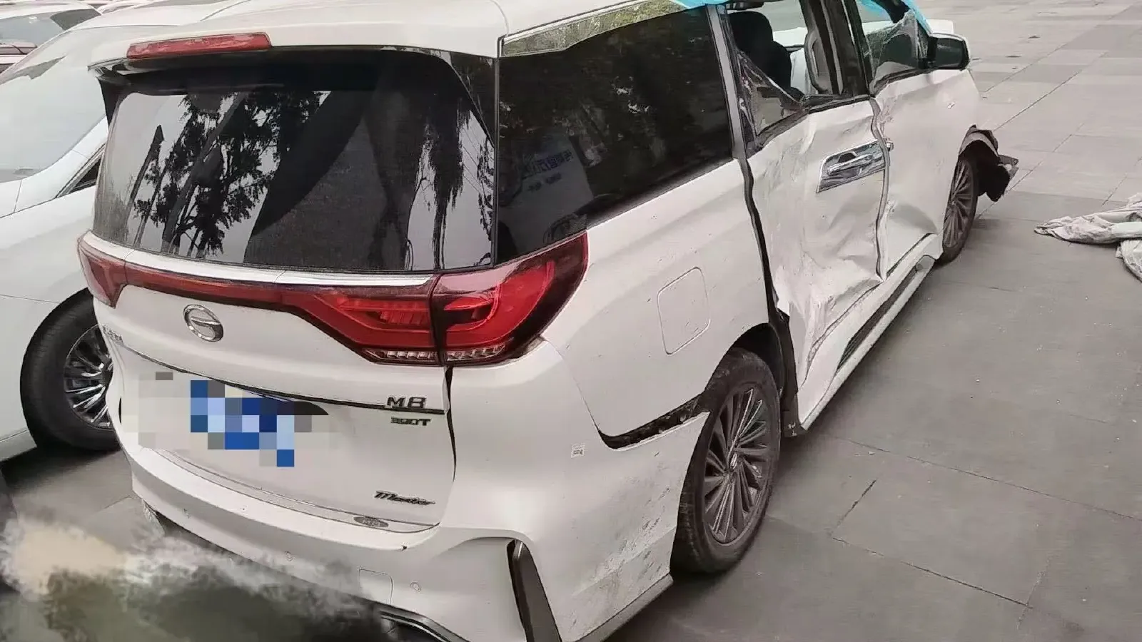 2021 GAC Trumpchi M8 2.0T 252HP L4 8AT,autocango,china used car exporter,china ev exporter,chinese used car exporter,chinese used ev exporter