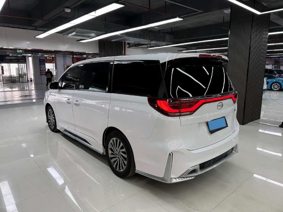 2021 GAC Trumpchi M8 2.0T 252HP L4 8AT,autocango,china used car exporter,china ev exporter,chinese used car exporter,chinese used ev exporter