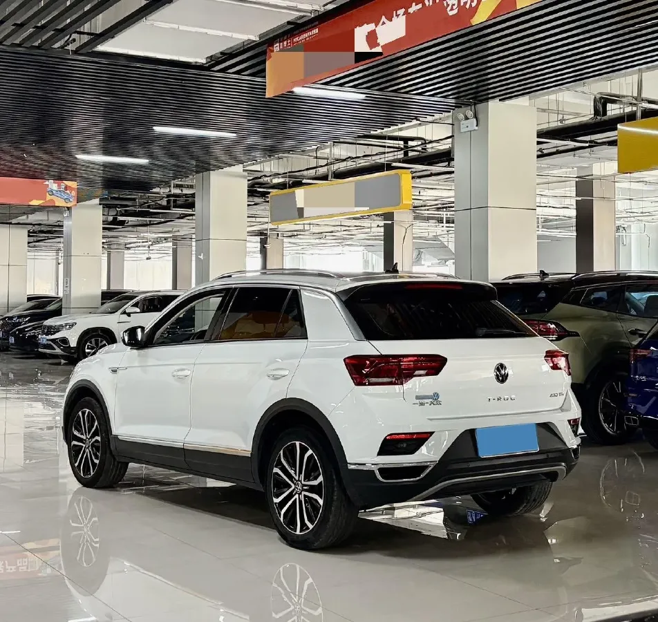 2022 Volkswagen T-Roc 1.4T 150HP L4 7DCT,autocango,china used car exporter,china ev exporter,chinese used car exporter,chinese used ev exporter
