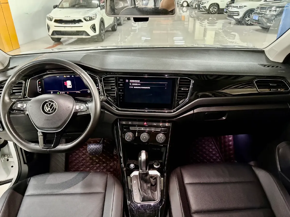 2022 Volkswagen T-Roc 1.4T 150HP L4 7DCT,autocango,china used car exporter,china ev exporter,chinese used car exporter,chinese used ev exporter