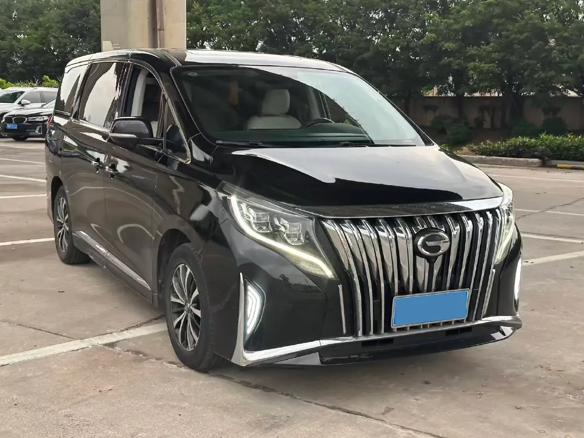 2021 GAC Trumpchi M8 2.0T 252HP L4 8AT,autocango,china used car exporter,china ev exporter,chinese used car exporter,chinese used ev exporter