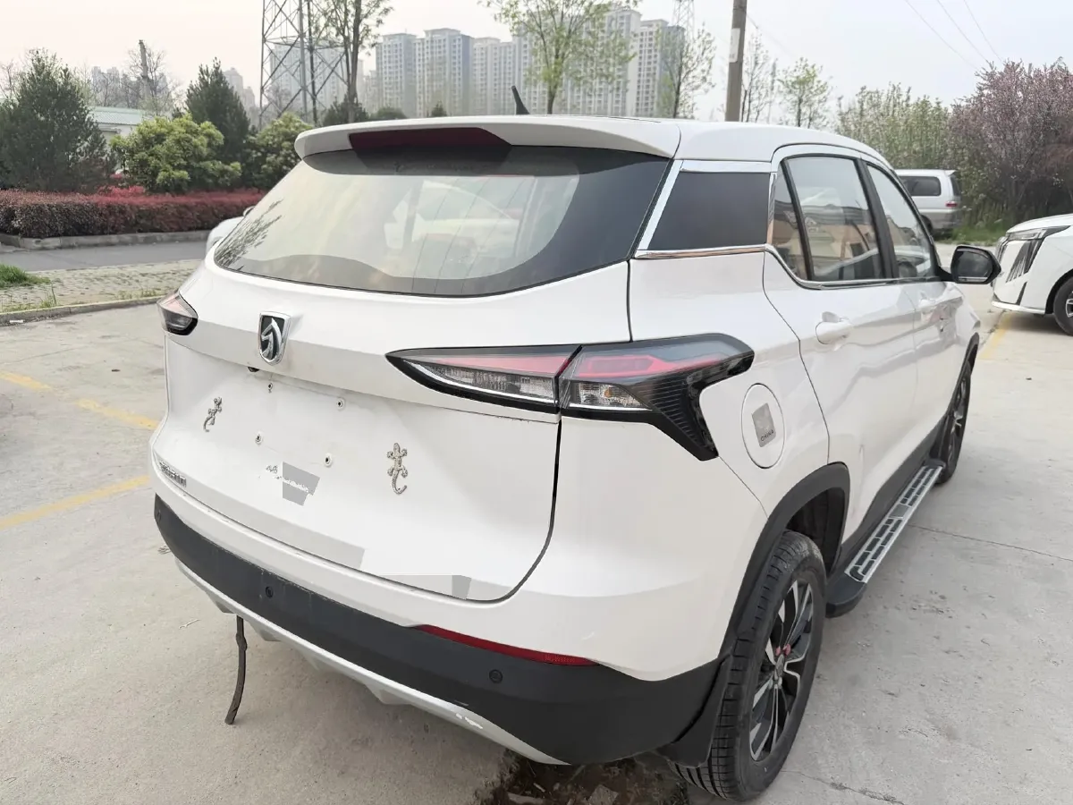 2017 BaoJun 510 1.5L 112HP L4 6MT,autocango,china used car exporter,china ev exporter,chinese used car exporter,chinese used ev exporter