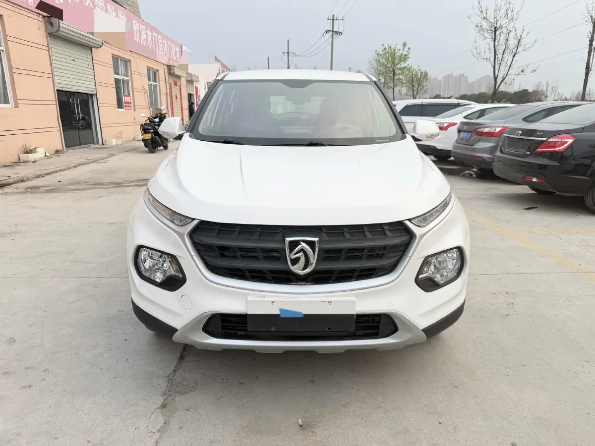 2017 BaoJun 510 1.5L 112HP L4 6MT,autocango,china used car exporter,china ev exporter,chinese used car exporter,chinese used ev exporter