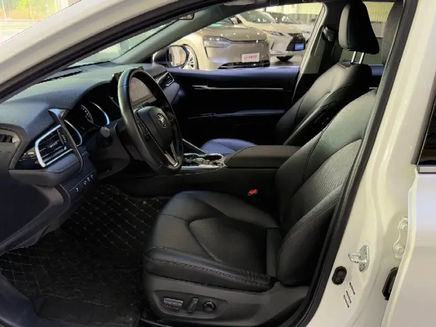 2023 Toyota Camry 2.0L 177HP L4 CVT,autocango,china used car exporter,china ev exporter,chinese used car exporter,chinese used ev exporter