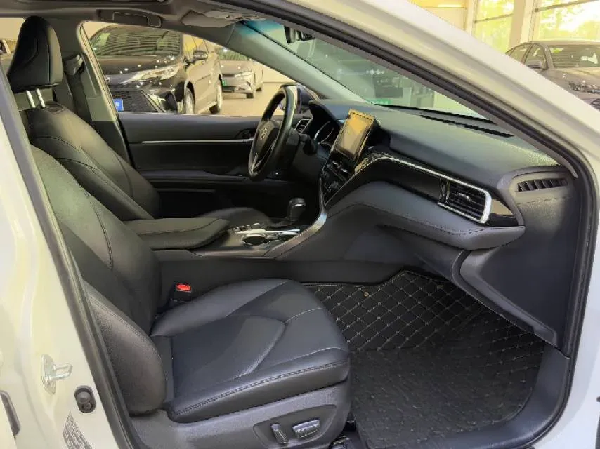 2023 Toyota Camry 2.0L 177HP L4 CVT,autocango,china used car exporter,china ev exporter,chinese used car exporter,chinese used ev exporter