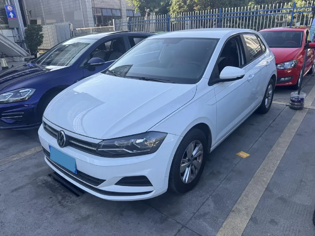 2023 Volkswagen Polo 1.5L 110HP L4 6AT,autocango,china used car exporter,china ev exporter,chinese used car exporter,chinese used ev exporter