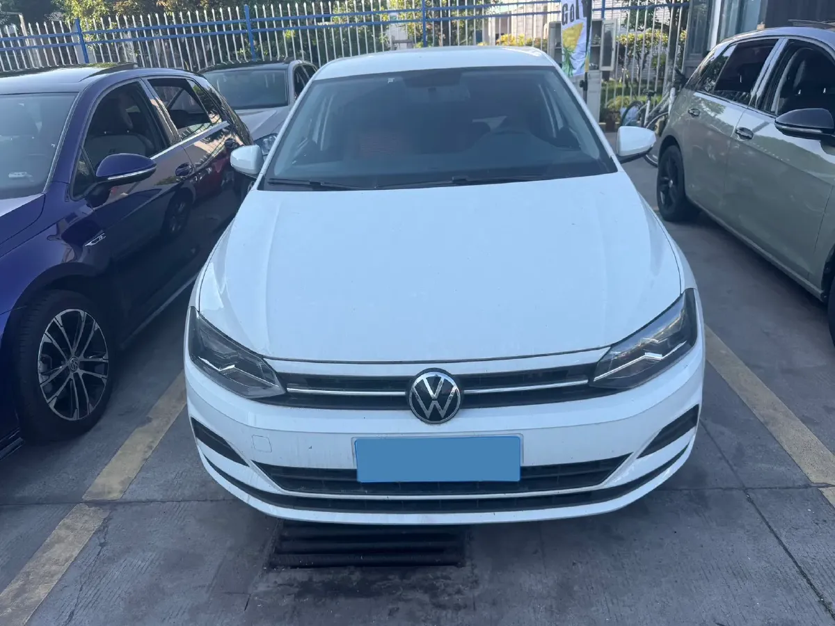 2023 Volkswagen Polo 1.5L 110HP L4 6AT,autocango,china used car exporter,china ev exporter,chinese used car exporter,chinese used ev exporter