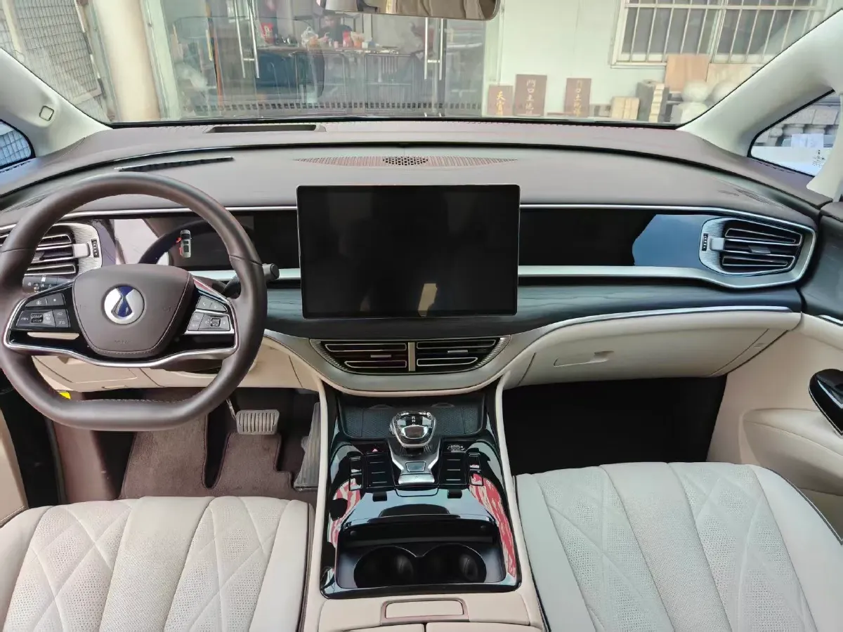 2024 Denza D9 1.5T 139HP L4 E-CVT PHEV 40KWH,autocango,china used car exporter,china ev exporter,chinese used car exporter,chinese used ev exporter