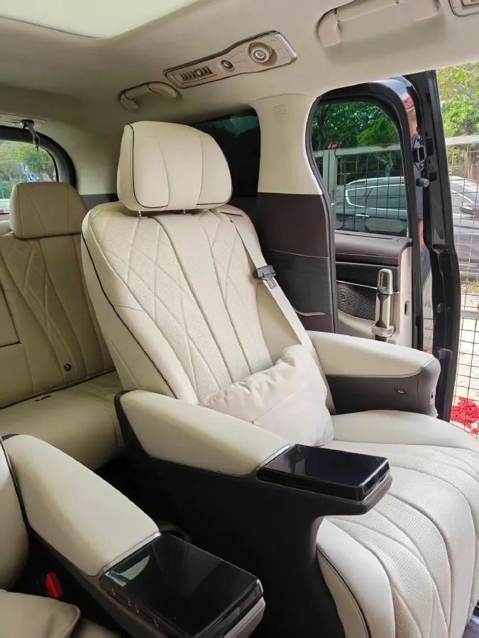 2024 Denza D9 1.5T 139HP L4 E-CVT PHEV 40KWH,autocango,china used car exporter,china ev exporter,chinese used car exporter,chinese used ev exporter