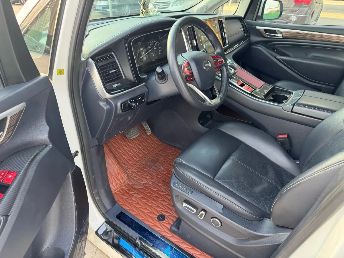 2021 GAC Trumpchi M8 2.0T 252HP L4 8AT,autocango,china used car exporter,china ev exporter,chinese used car exporter,chinese used ev exporter