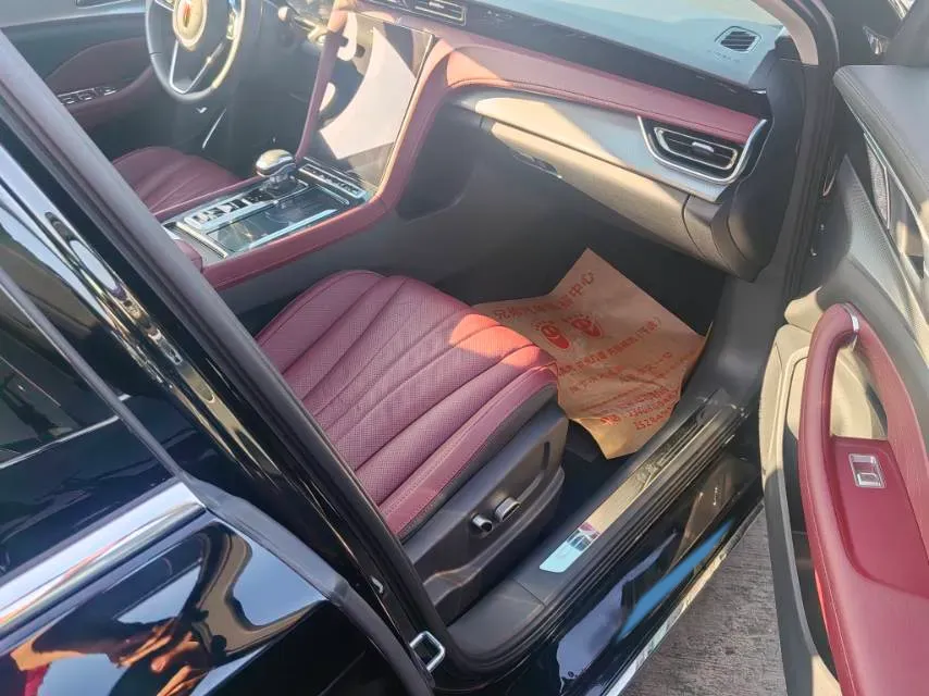 2023 HongQi H5 2.0T 224HP L4 8AT,autocango,china used car exporter,china ev exporter,chinese used car exporter,chinese used ev exporter