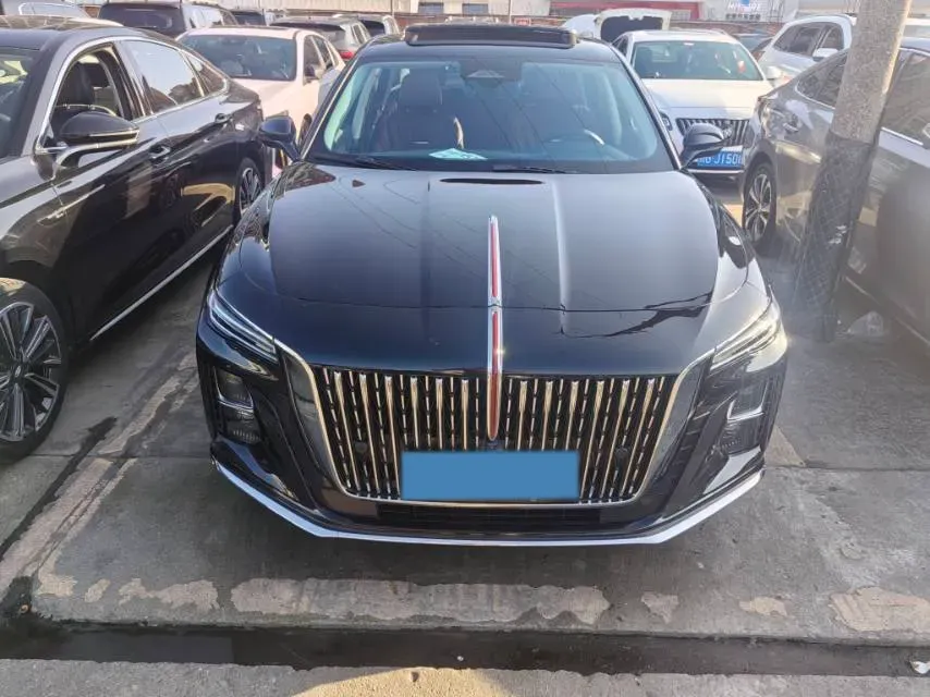 2023 HongQi H5 2.0T 224HP L4 8AT,autocango,china used car exporter,china ev exporter,chinese used car exporter,chinese used ev exporter