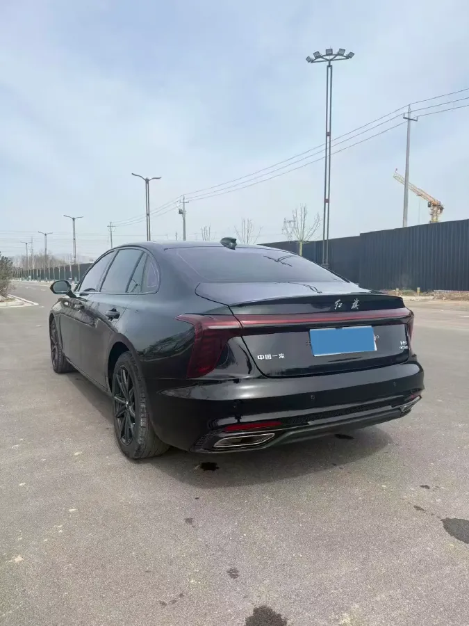 2025 HongQi H5 1.5T 169HP L4 7DCT,autocango,china used car exporter,china ev exporter,chinese used car exporter,chinese used ev exporter