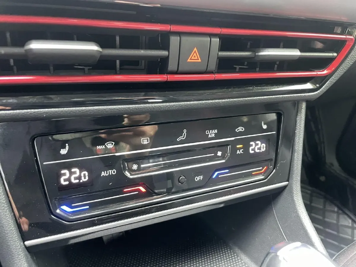 2023 Volkswagen Lavida 1.4T 150HP L4 7DCT,autocango,china used car exporter,china ev exporter,chinese used car exporter,chinese used ev exporter