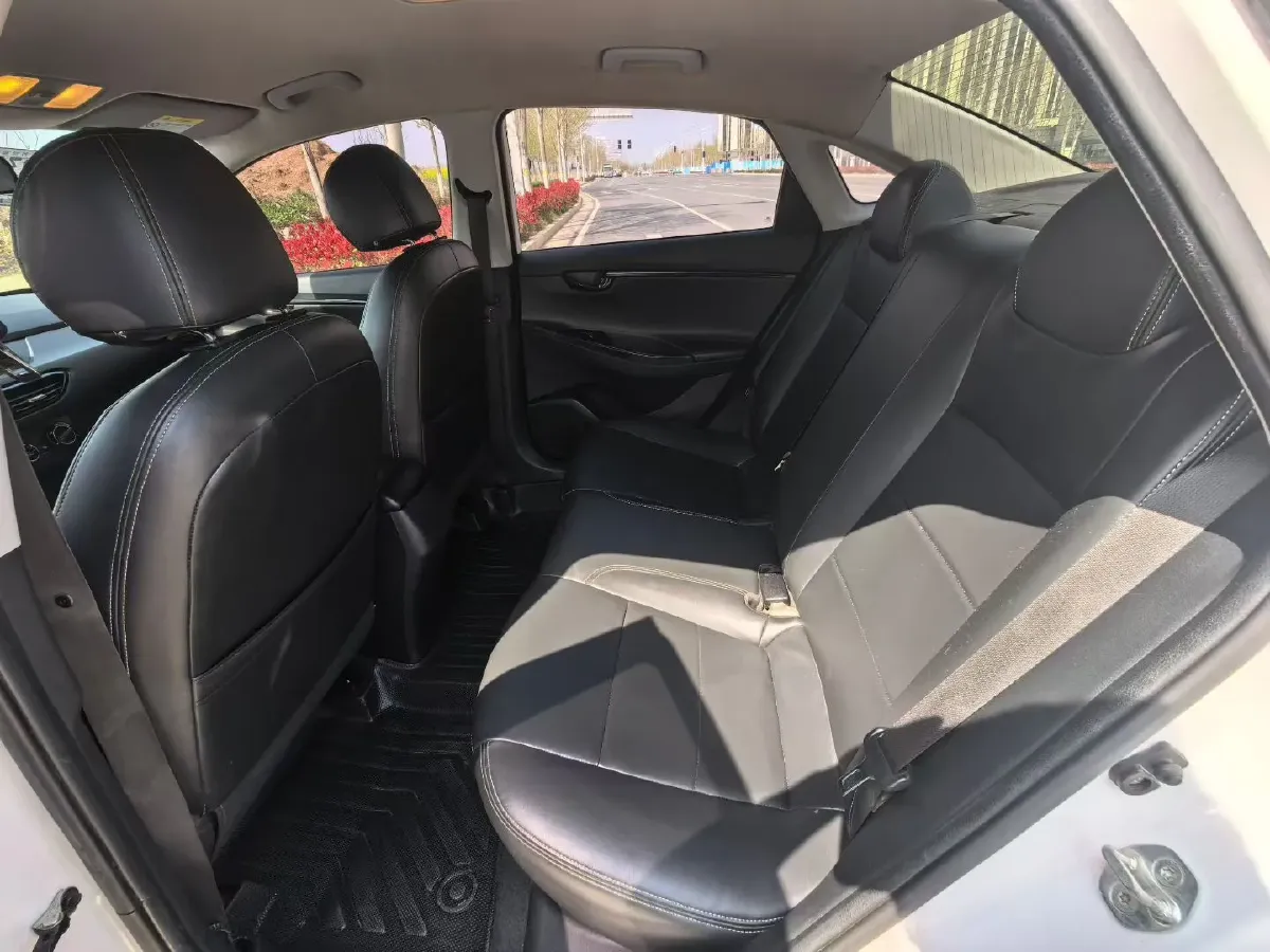 2018 Hyundai Celesta 1.6L 123HP L4 6AT,autocango,china used car exporter,china ev exporter,chinese used car exporter,chinese used ev exporter