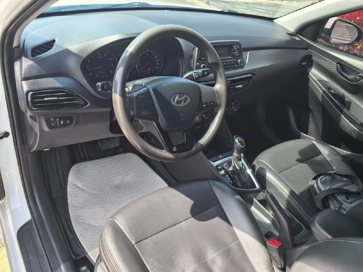 2018 Hyundai Celesta 1.6L 123HP L4 6AT,autocango,china used car exporter,china ev exporter,chinese used car exporter,chinese used ev exporter