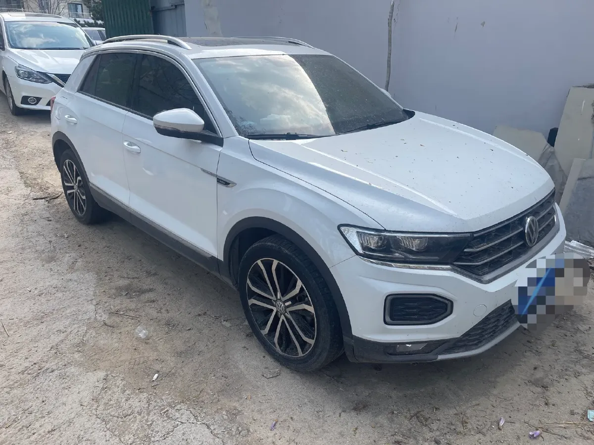 2020 Volkswagen T-Roc 1.4T 150HP L4 7DCT,autocango,china used car exporter,china ev exporter,chinese used car exporter,chinese used ev exporter