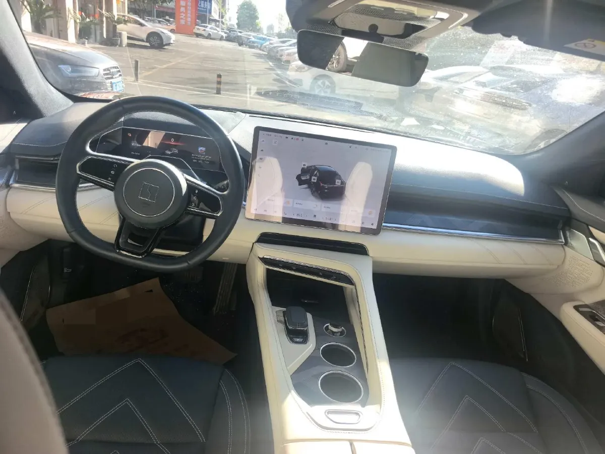 2022 Zeekr 001 BEV 86KWH,autocango,china used car exporter,china ev exporter,chinese used car exporter,chinese used ev exporter