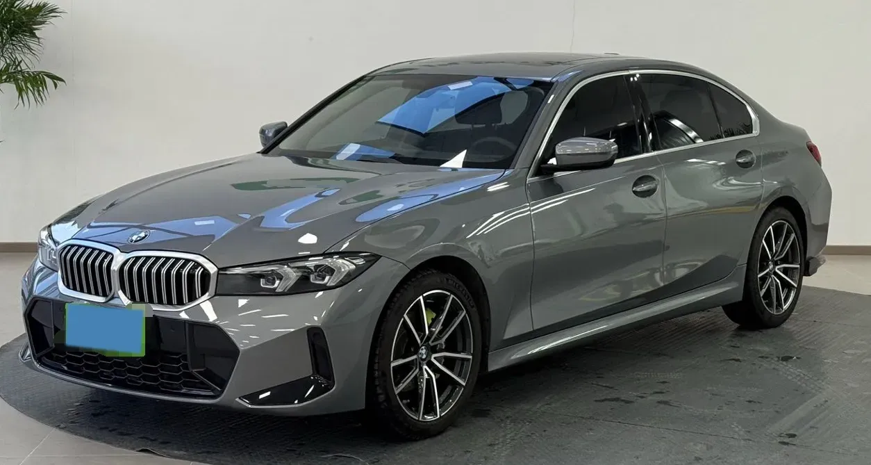 2023 BMW 3 Series 2.0T 156HP L4 8AT,autocango,china used car exporter,china ev exporter,chinese used car exporter,chinese used ev exporter