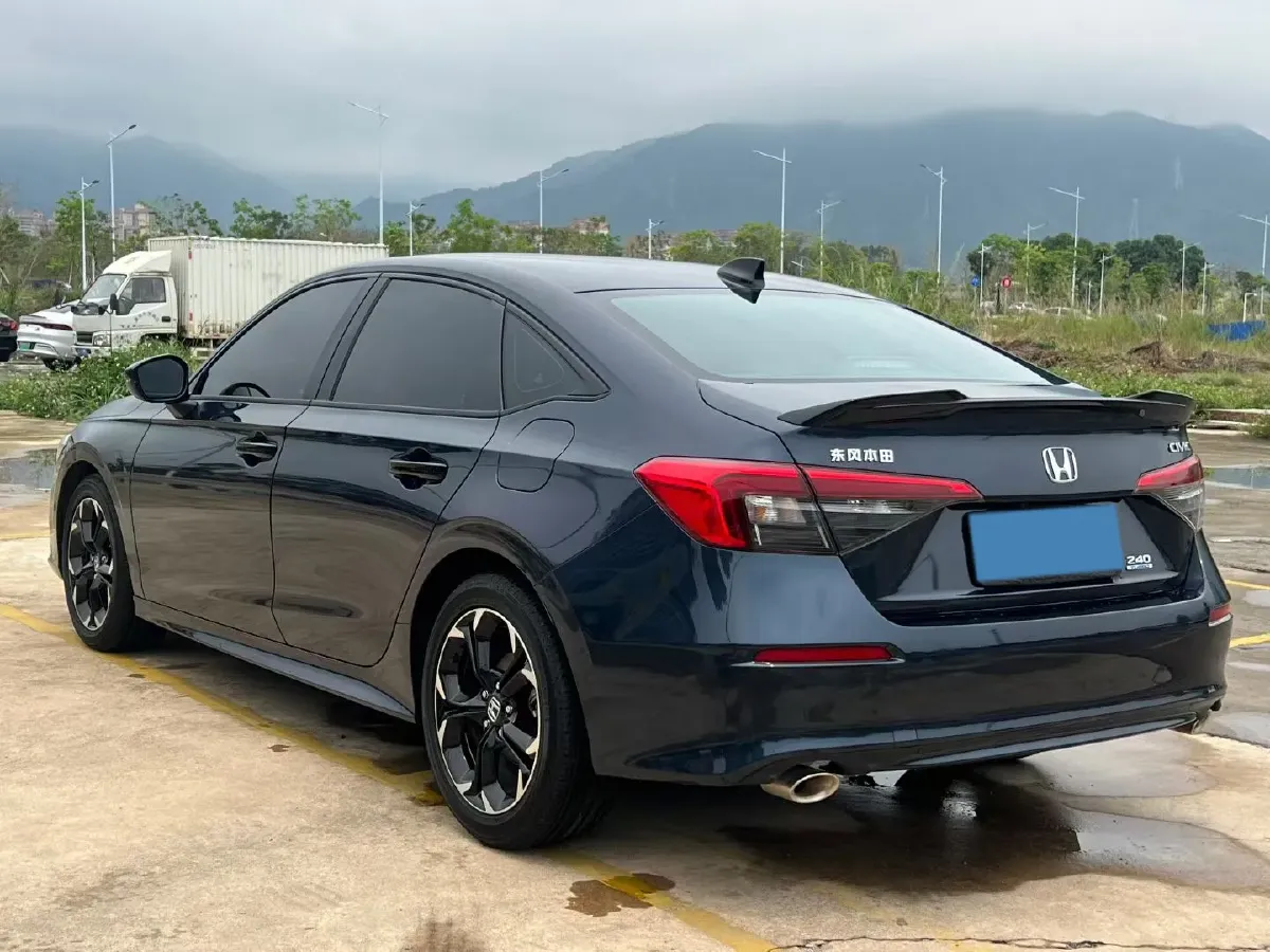 2022 Honda Civic 1.5T 182HP L4 CVT,autocango,china used car exporter,china ev exporter,chinese used car exporter,chinese used ev exporter