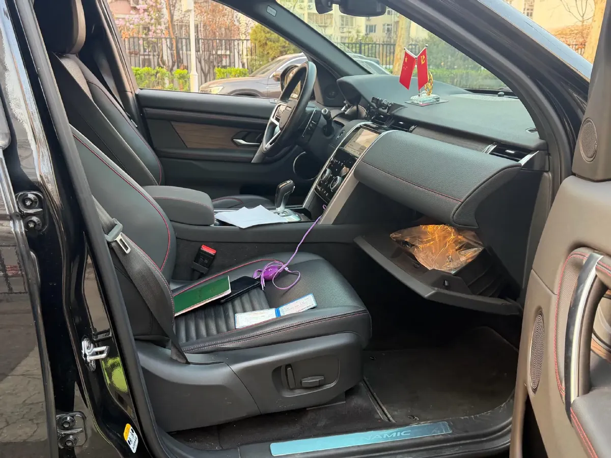 2022 Land Rover Discovery Sport 2.0T 249HP L4 9AT,autocango,china used car exporter,china ev exporter,chinese used car exporter,chinese used ev exporter