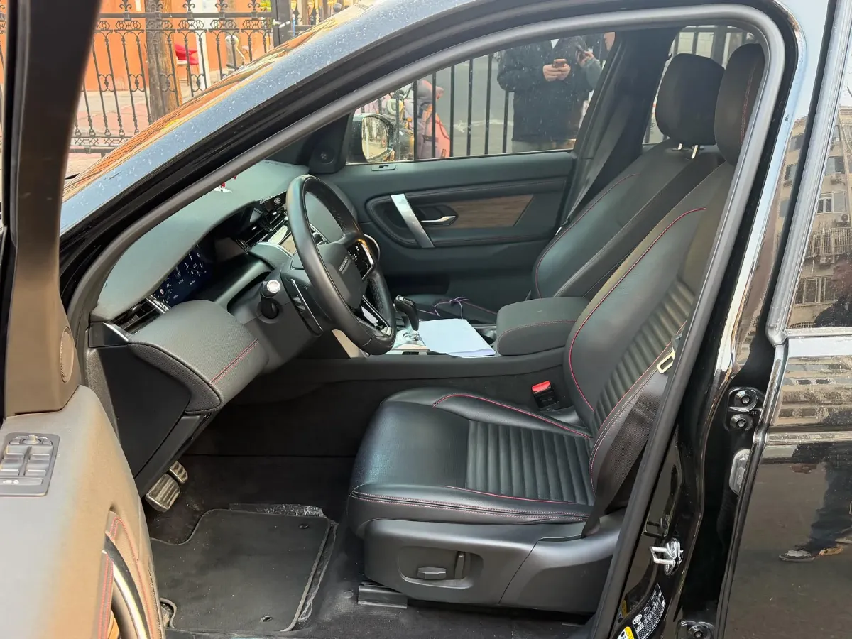 2022 Land Rover Discovery Sport 2.0T 249HP L4 9AT,autocango,china used car exporter,china ev exporter,chinese used car exporter,chinese used ev exporter