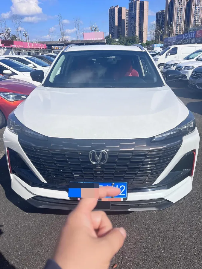 2022 ChangAn UNI-V 1.5T 188HP L4 7DCT,autocango,china used car exporter,china ev exporter,chinese used car exporter,chinese used ev exporter