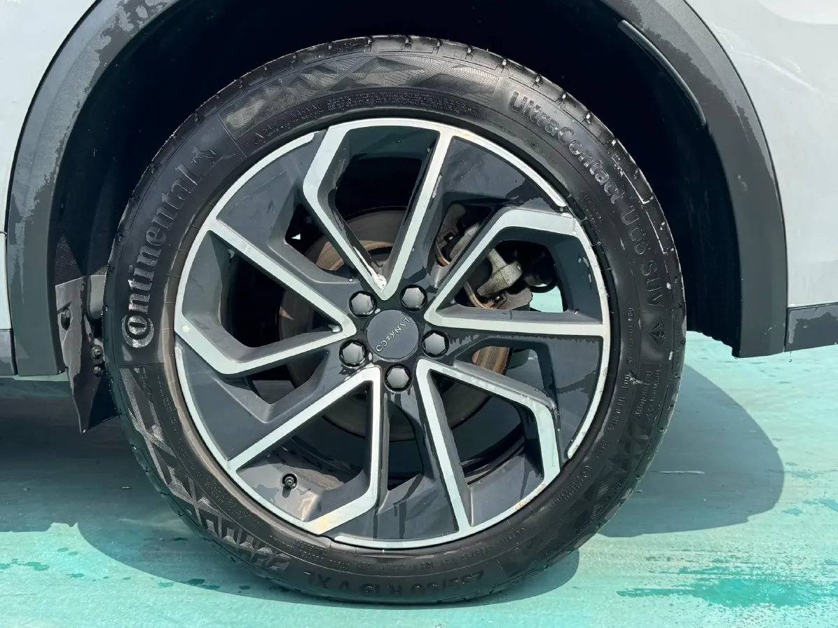 2023 LYNK&CO 08 EM-P 1.5T 163HP L4 3DHT PHEV 21.2KWH,autocango,china used car exporter,china ev exporter,chinese used car exporter,chinese used ev exporter