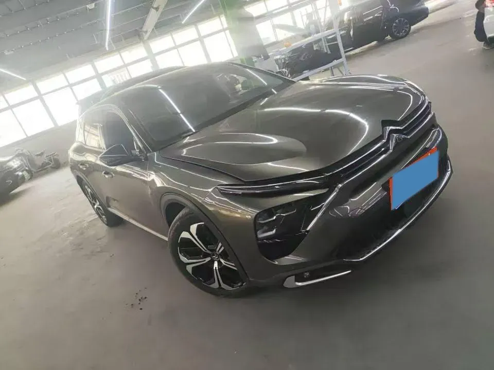 2021 Citroen C5 X 1.6T 175HP L4 8AT,autocango,china used car exporter,china ev exporter,chinese used car exporter,chinese used ev exporter