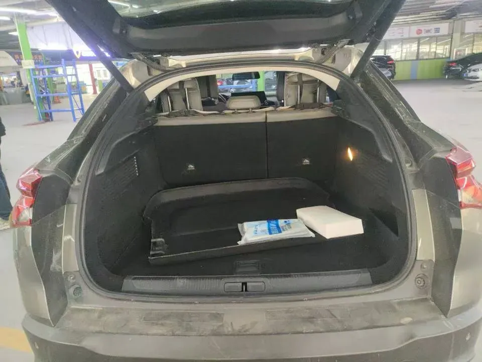 2021 Citroen C5 X 1.6T 175HP L4 8AT,autocango,china used car exporter,china ev exporter,chinese used car exporter,chinese used ev exporter