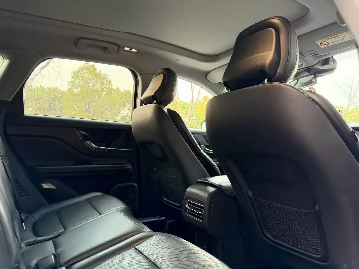 2022 Lincoln Corsair 2.0T 245HP L4 8AT,autocango,china used car exporter,china ev exporter,chinese used car exporter,chinese used ev exporter