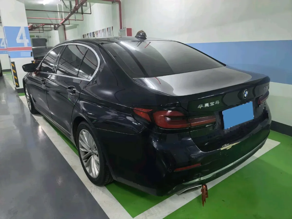 2021 BMW 5 Series 2.0T 184HP L4 8AT,autocango,china used car exporter,china ev exporter,chinese used car exporter,chinese used ev exporter