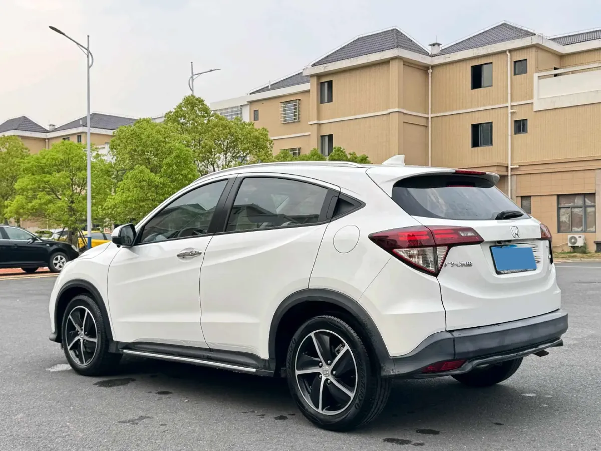 2020 Honda Vezel 1.5L 131HP L4 CVT,autocango,china used car exporter,china ev exporter,chinese used car exporter,chinese used ev exporter