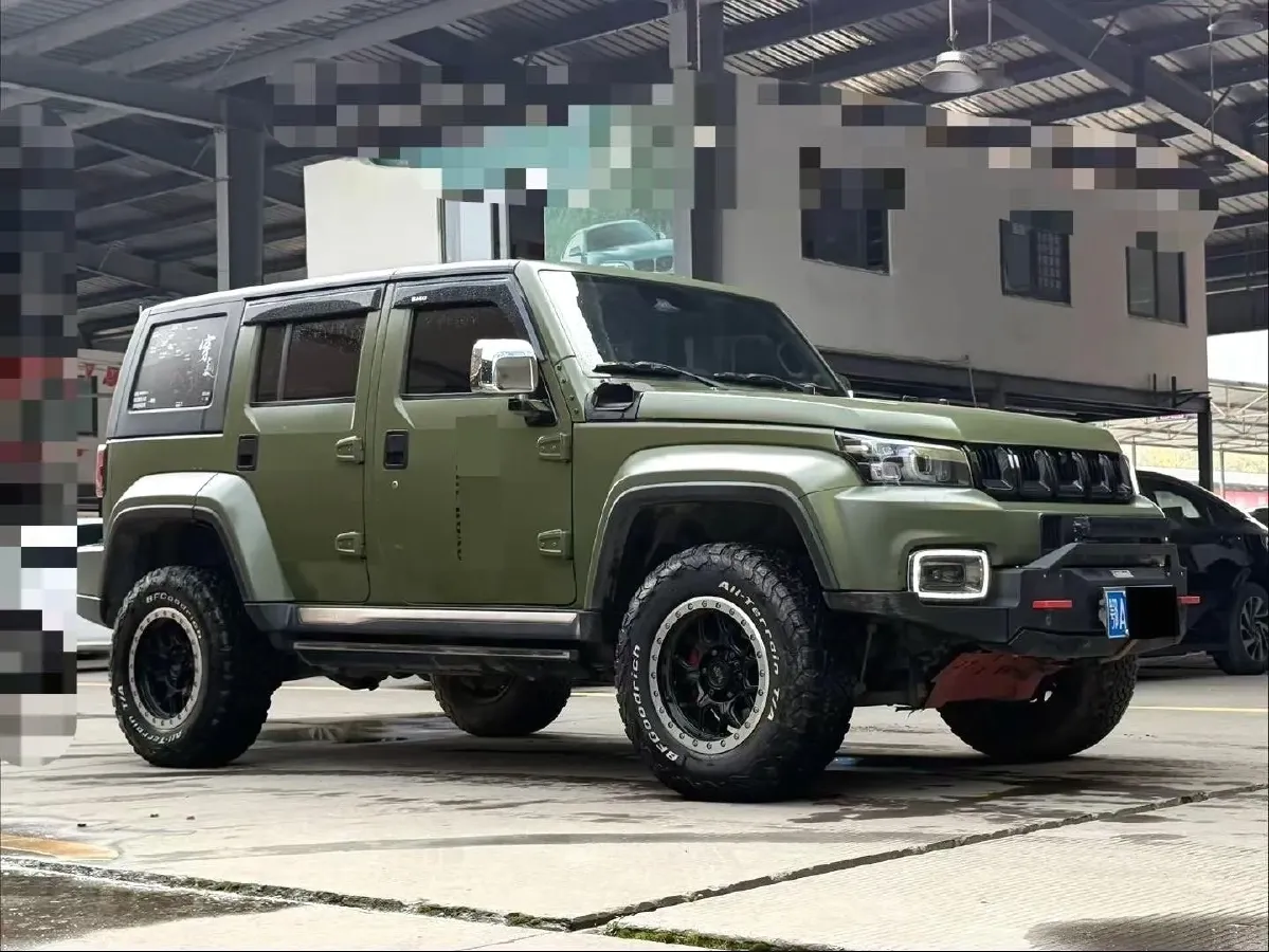 2021 Beijing BJ40 2.0T 163HP L4 8AT,autocango,china used car exporter,china ev exporter,chinese used car exporter,chinese used ev exporter