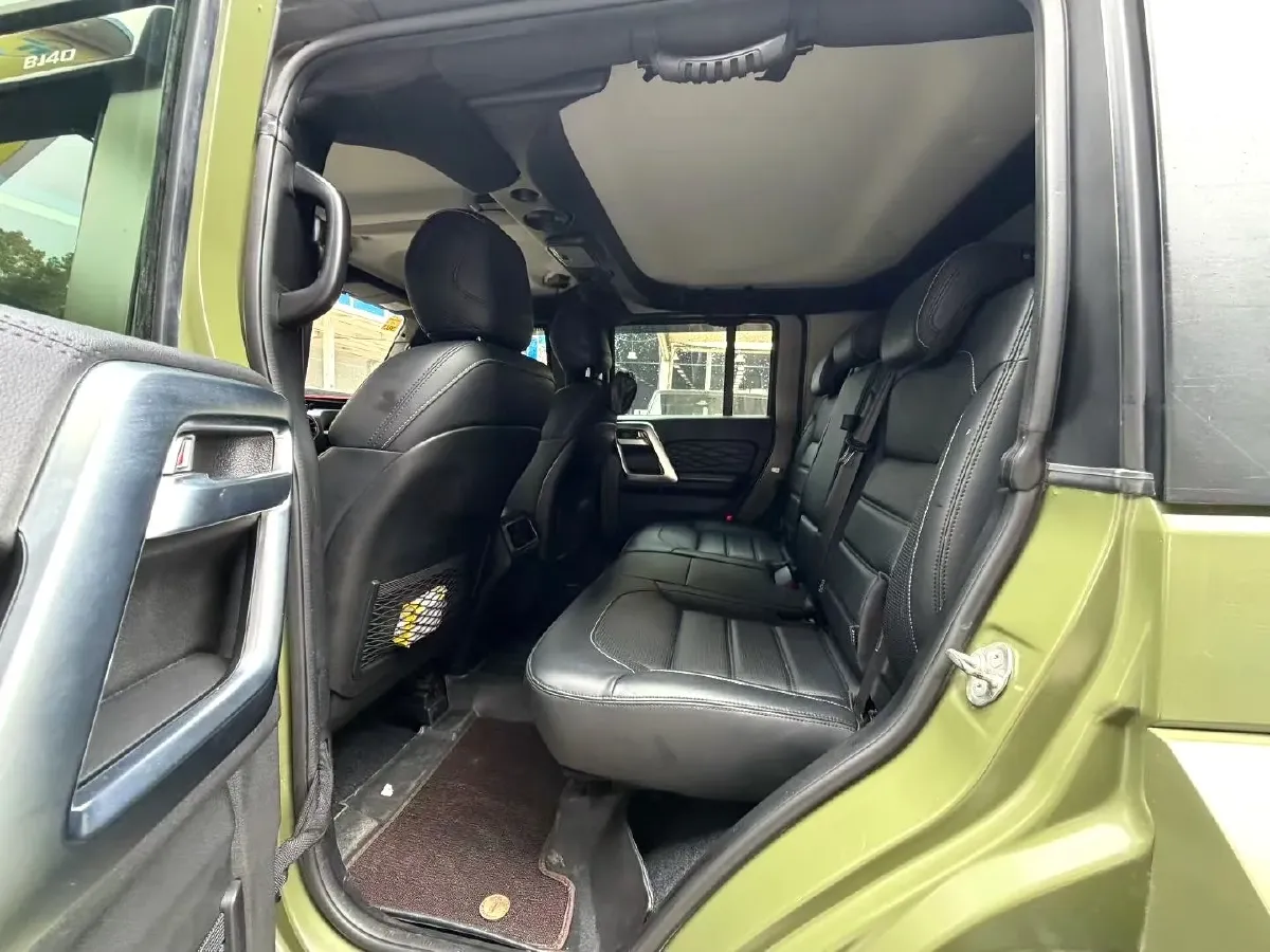 2021 Beijing BJ40 2.0T 163HP L4 8AT,autocango,china used car exporter,china ev exporter,chinese used car exporter,chinese used ev exporter