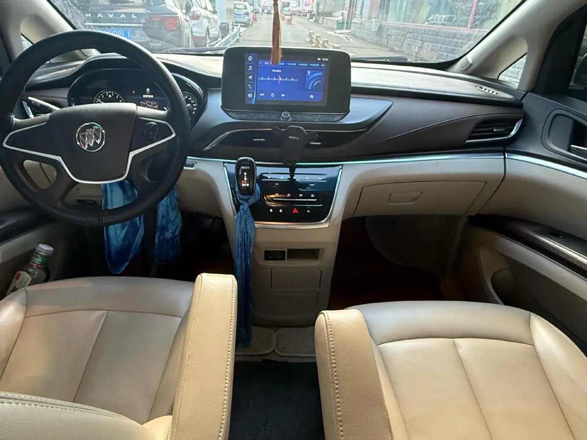 2021 Buick GL8 2.0T 237HP L4 9AT,autocango,china used car exporter,china ev exporter,chinese used car exporter,chinese used ev exporter