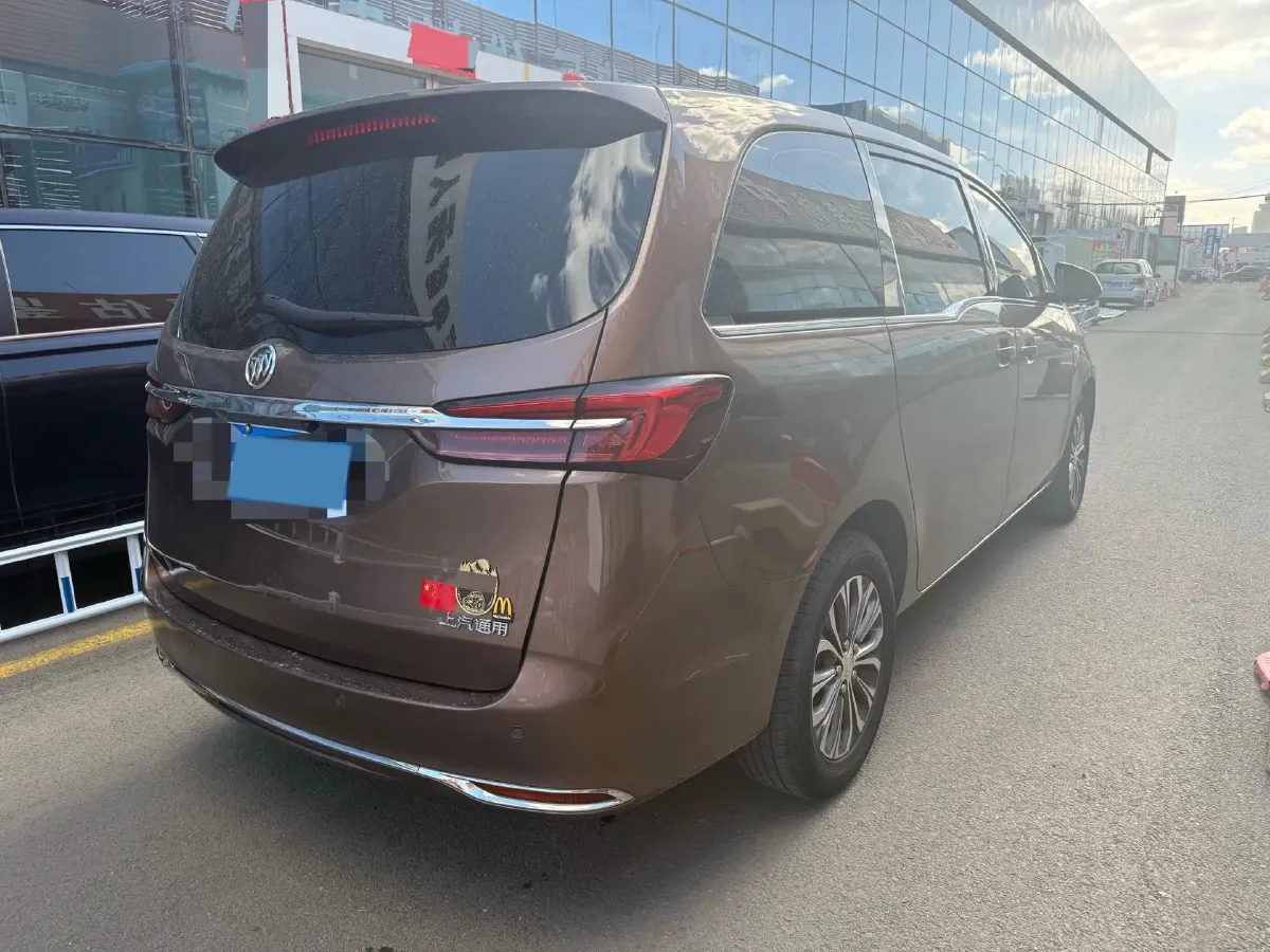 2021 Buick GL8 2.0T 237HP L4 9AT,autocango,china used car exporter,china ev exporter,chinese used car exporter,chinese used ev exporter