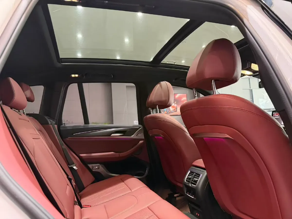 2022 BMW X3 2.0T 252HP L4 8AT,autocango,china used car exporter,china ev exporter,chinese used car exporter,chinese used ev exporter