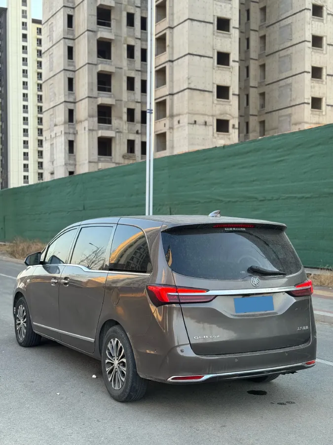 2021 Buick GL8 2.0T 237HP L4 9AT,autocango,china used car exporter,china ev exporter,chinese used car exporter,chinese used ev exporter