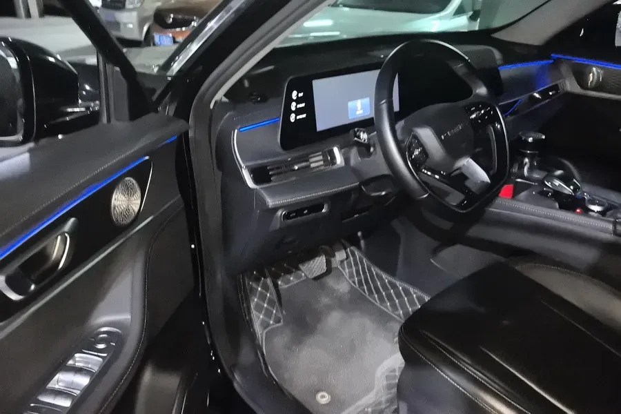 2024 Chery Tiggo 8 PRO 1.6T 197HP L4 7DCT,autocango,china used car exporter,china ev exporter,chinese used car exporter,chinese used ev exporter