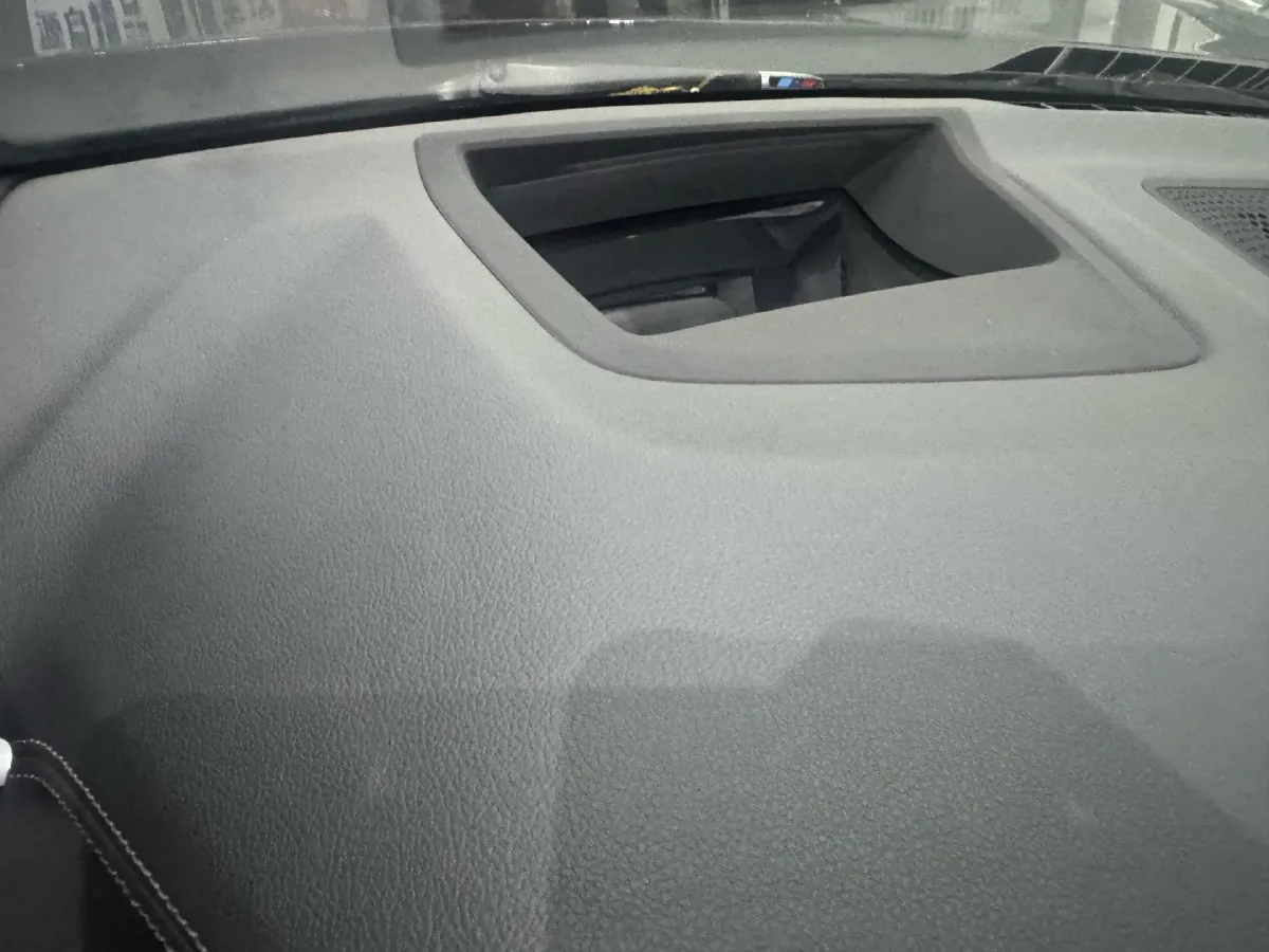 2022 BMW X6 3.0T 333HP L6 8AT,autocango,china used car exporter,china ev exporter,chinese used car exporter,chinese used ev exporter