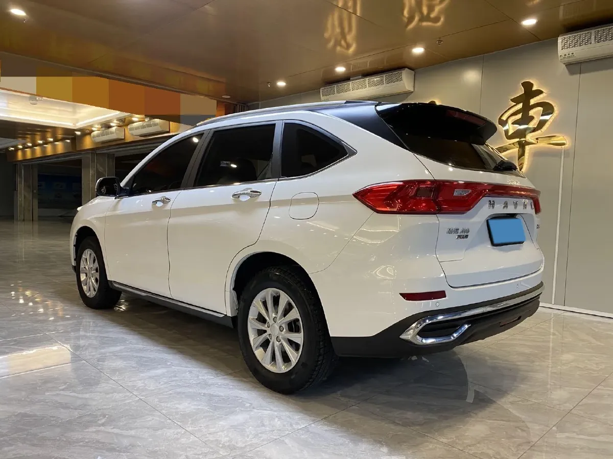 2021 Haval M6 1.5T 150HP L4 7DCT,autocango,china used car exporter,china ev exporter,chinese used car exporter,chinese used ev exporter