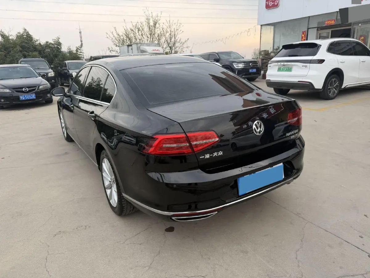 2019 Chevrolet Malibu XL 2.0T 241HP L4 9AT,autocango,china used car exporter,china ev exporter,chinese used car exporter,chinese used ev exporter