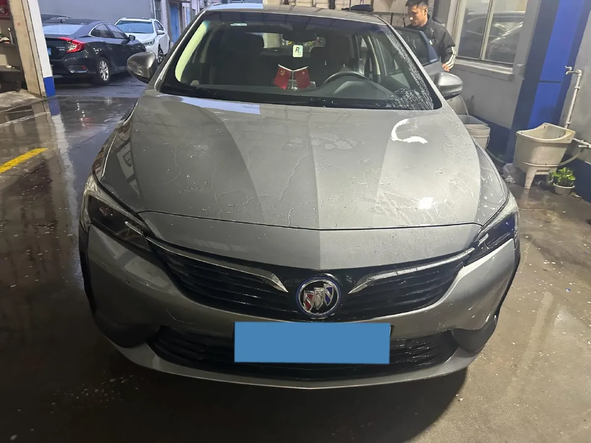2022 Buick Velite 6 1.5L 102HP L4 E-CVT PHEV 9.5KWH,autocango,china used car exporter,china ev exporter,chinese used car exporter,chinese used ev exporter