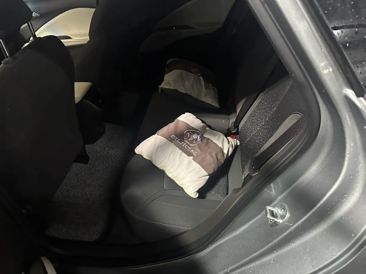 2022 Buick Velite 6 1.5L 102HP L4 E-CVT PHEV 9.5KWH,autocango,china used car exporter,china ev exporter,chinese used car exporter,chinese used ev exporter