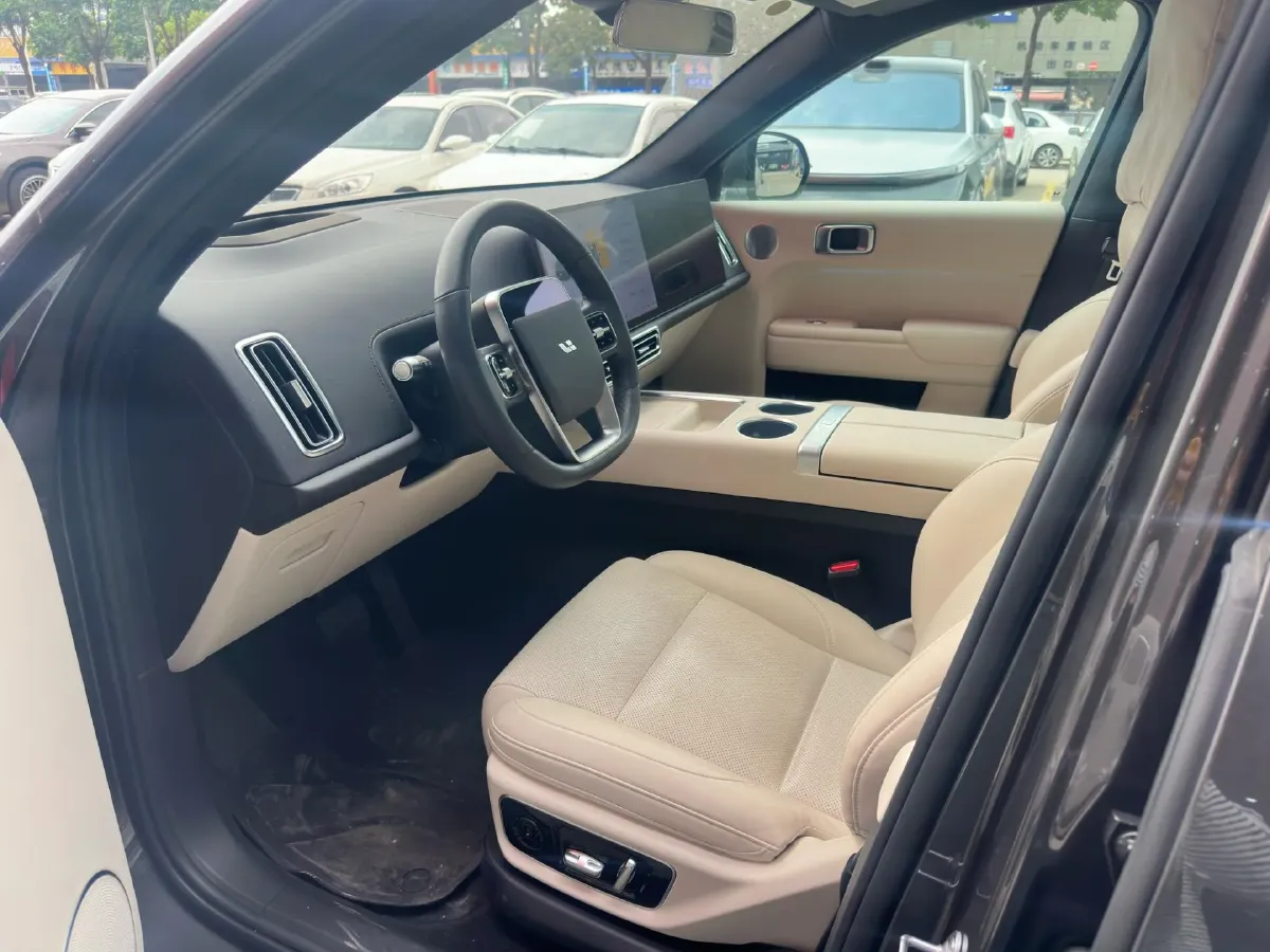 2023 Hyundai Palisade 3.5L 272HP V6 8AT,autocango,china used car exporter,china ev exporter,chinese used car exporter,chinese used ev exporter