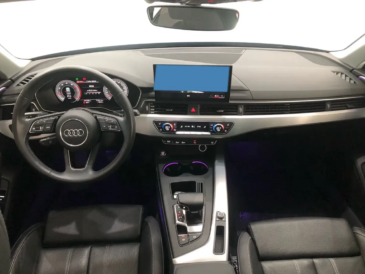 2020 Audi A4L 2.0T 190HP L4 7DCT,autocango,china used car exporter,china ev exporter,chinese used car exporter,chinese used ev exporter