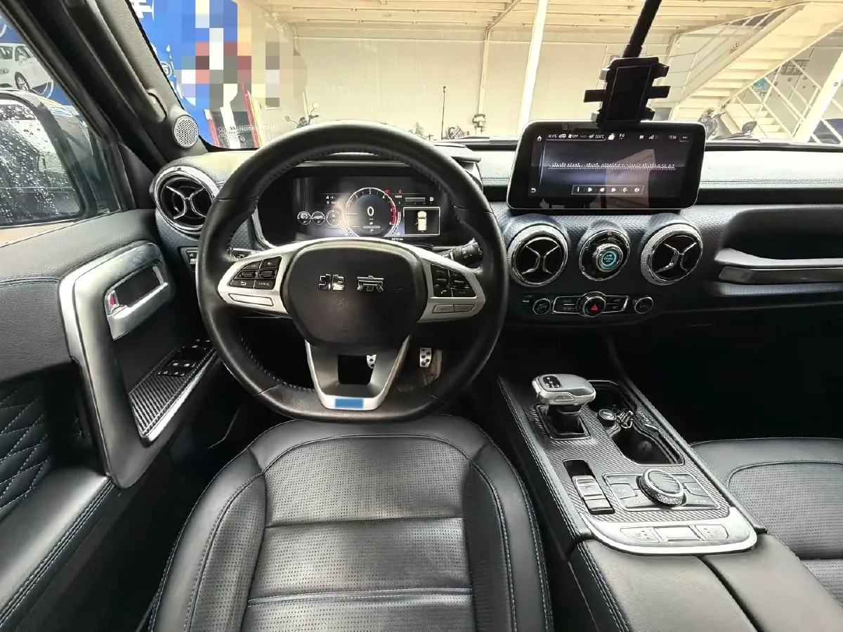 2021 Beijing BJ40 2.0T 163HP L4 8AT,autocango,china used car exporter,china ev exporter,chinese used car exporter,chinese used ev exporter